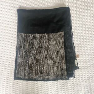 dylan 100% wool silver sequined scarf
